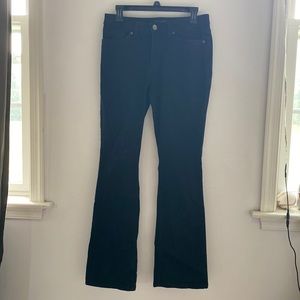Black bootcut stretchy jeans
